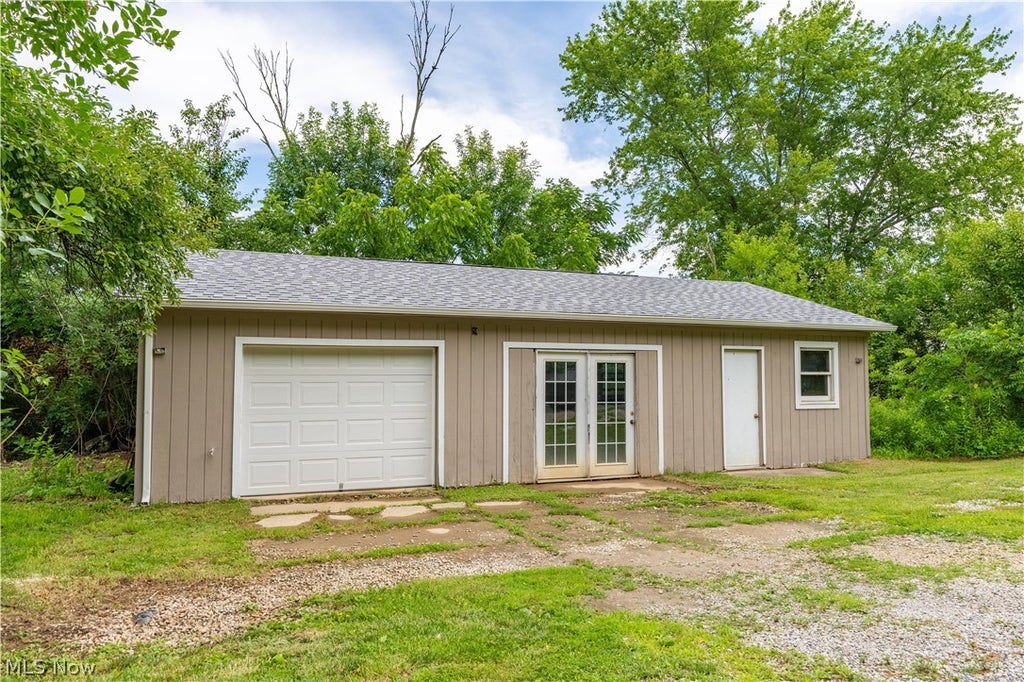 Photo of 9115 Arrow Road NW, Minerva, OH 44657 (MLS # 5223097)