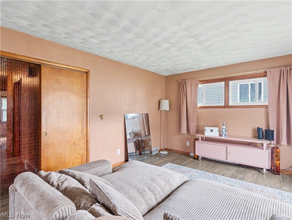 488 Massillon Road