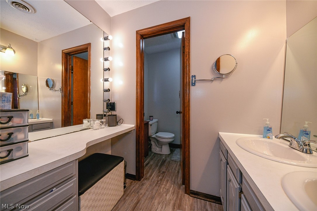 Twin Hills - Residential