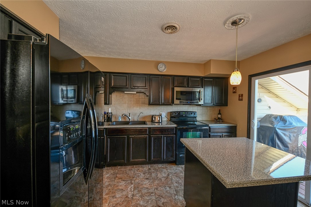 Twin Hills - Residential