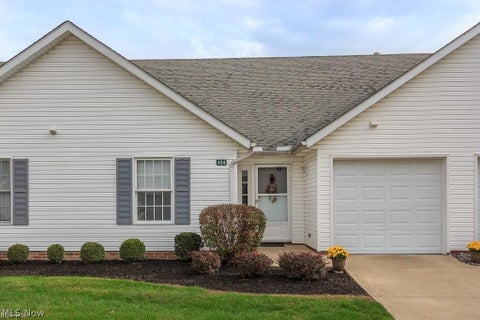 Condo For Sale - 424 Harbor Ridge Lane<br/> Fairport Harbor, OH 44077