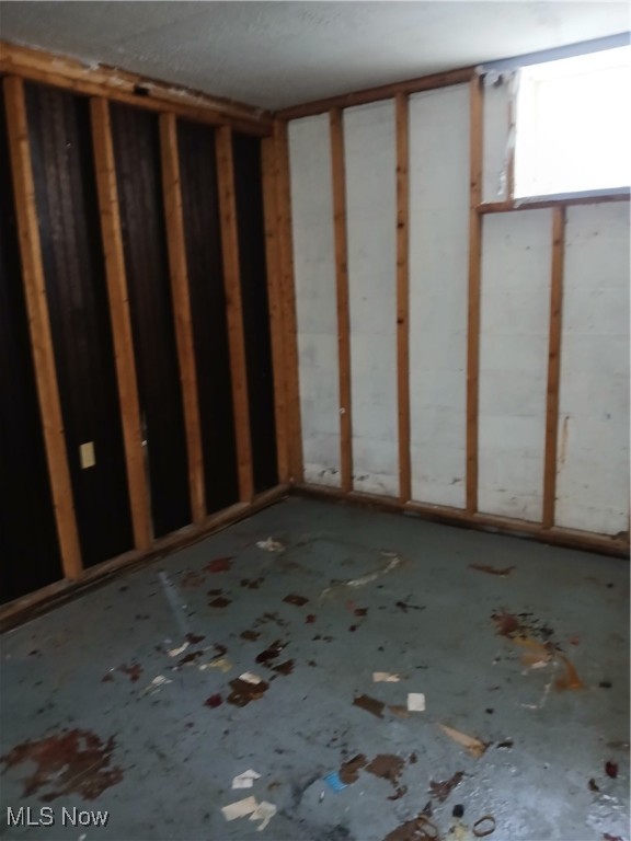 230 E 211th Street, Euclid, Ohio image 35