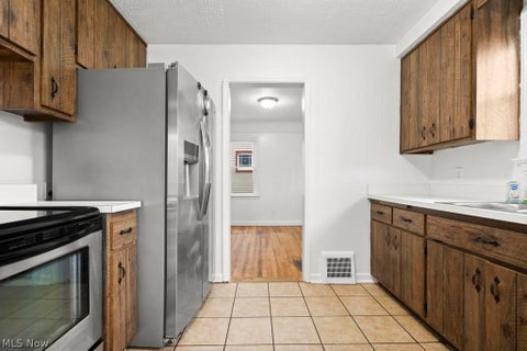 Tiny photo for 3114 North Avenue, Parma, OH 44134 (MLS # 5240114)