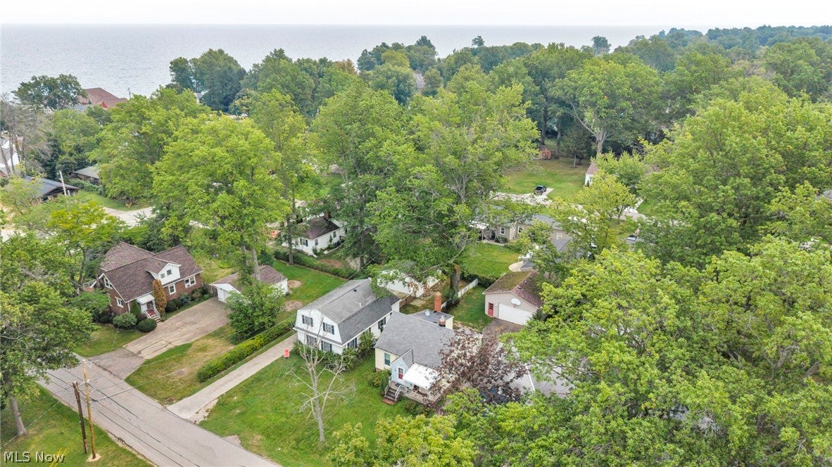 111 Forest Hill Drive