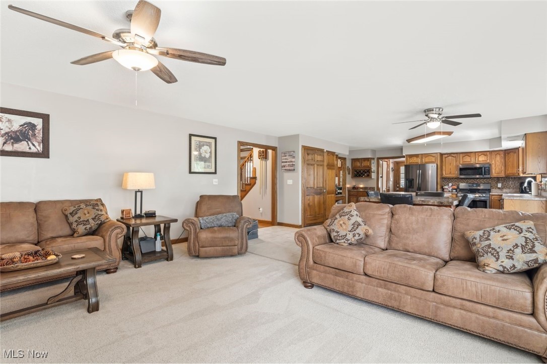 Poland, Ohio 44514, United States, 4 Bedrooms Bedrooms, ,3 BathroomsBathrooms,Residential,Pending,155765