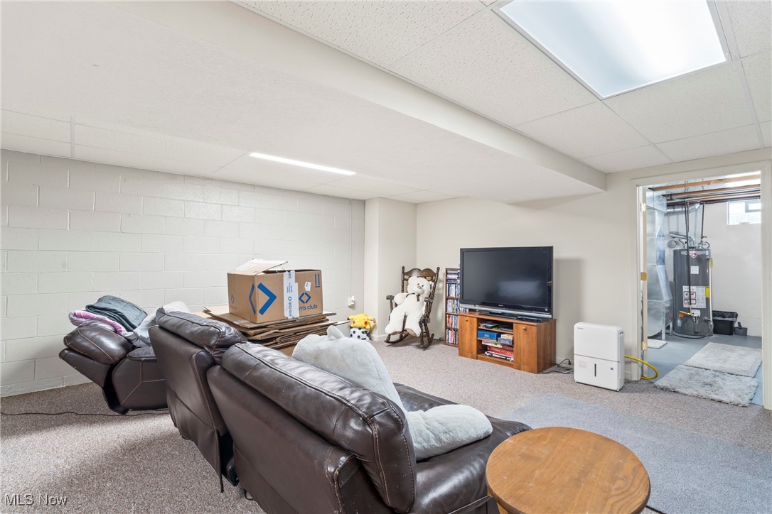 Poland, Ohio 44514, United States, 4 Bedrooms Bedrooms, ,3 BathroomsBathrooms,Residential,Pending,155765