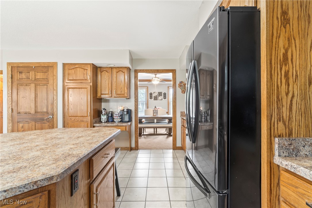 Poland, Ohio 44514, United States, 4 Bedrooms Bedrooms, ,3 BathroomsBathrooms,Residential,Pending,155765