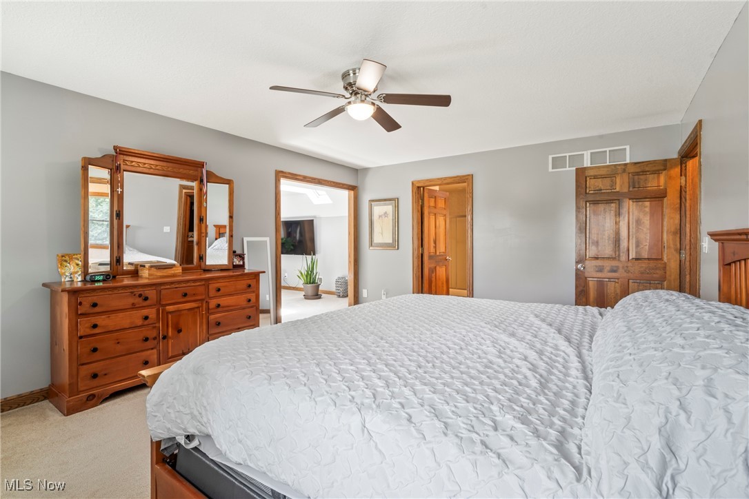 Poland, Ohio 44514, United States, 4 Bedrooms Bedrooms, ,3 BathroomsBathrooms,Residential,Pending,155765