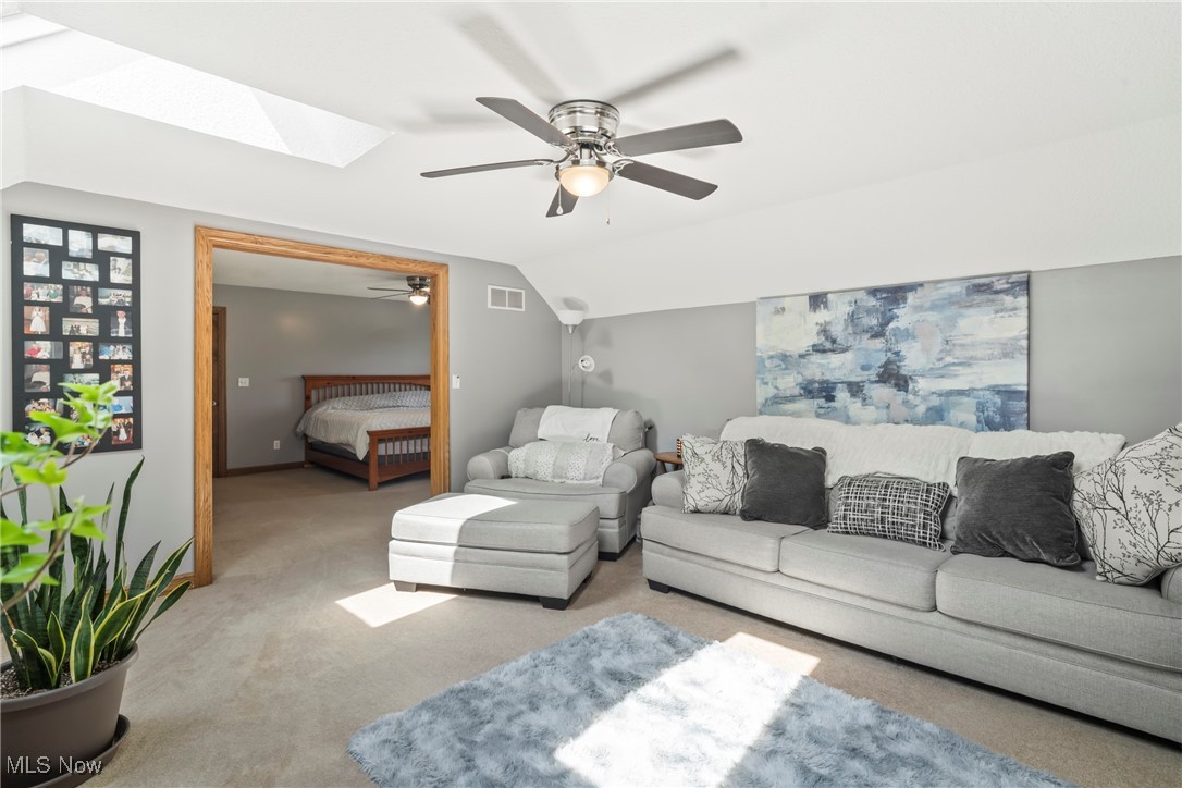 Poland, Ohio 44514, United States, 4 Bedrooms Bedrooms, ,3 BathroomsBathrooms,Residential,Pending,155765