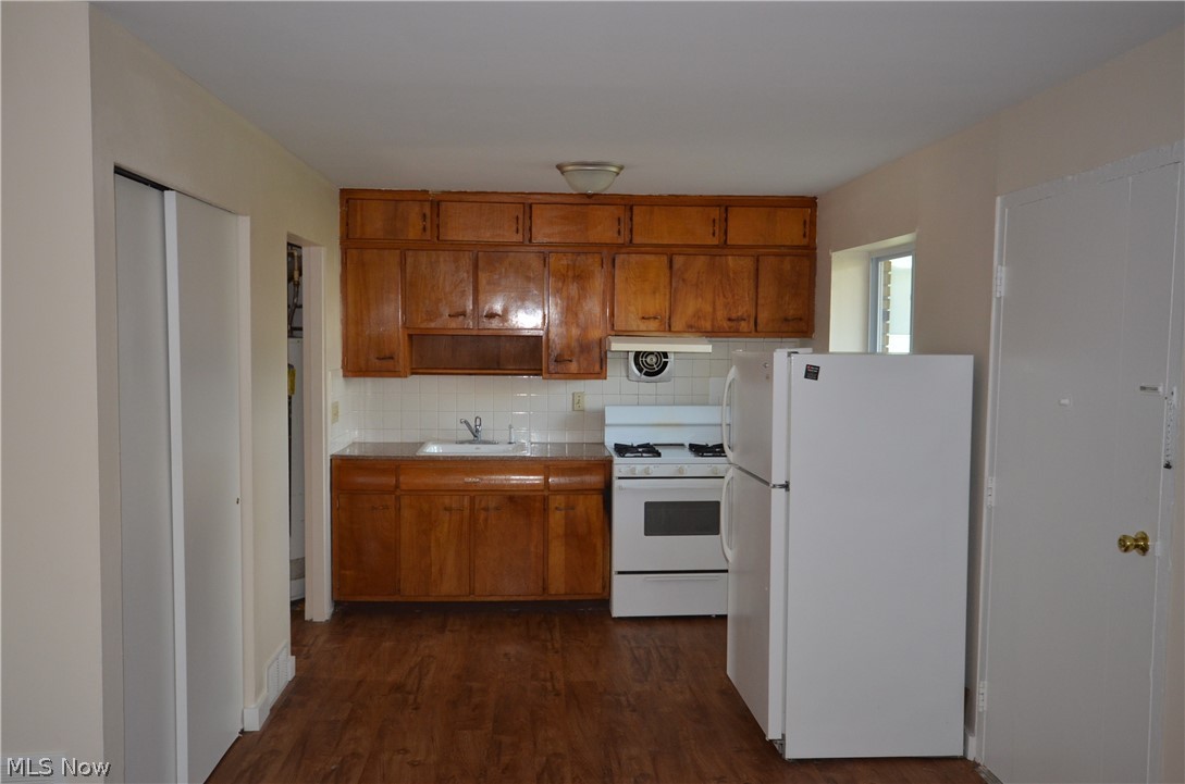 Coventry 10 - Residential Income