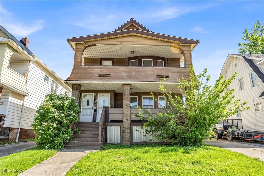 Photo of 8341 Garfield Boulevard #2/UP, Garfield Heights, OH 44125 (MLS # 5185091)