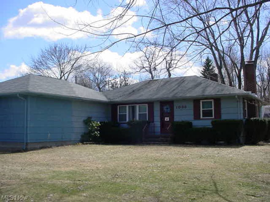 Mechanics dream! 2 car garage w/compressor (80 gal 5hp two stage), 220 electric, 3 phase, hoist, 9' door & gas heater! Also, 1 car attached! 3 bed 2 bath ranch w/hardwood floors! Amish built, plaster walls & added insulation! Basement rec room w/wood burning fireplace! Stamped concrete patio! Windows 2005, roof 2004, well pump 1996, air 1996. Storage shed & dead end street/corner lot.