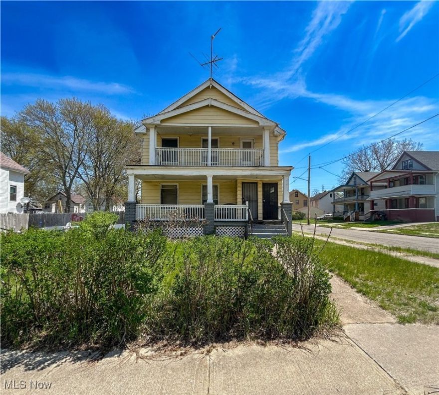 Calling all investors! This fully occupied Duplex would be a great addition for new or seasoned investors alike! Already fully occupied and very well maintained, this duplex is bringing in $1,545 a month with one tenant month to month and another on a year lease.  All mechanical are newer and tenants are up to date on rent. There is a property management company in place and requires no work! Just sit back and start collecting! Reach out for more information today.