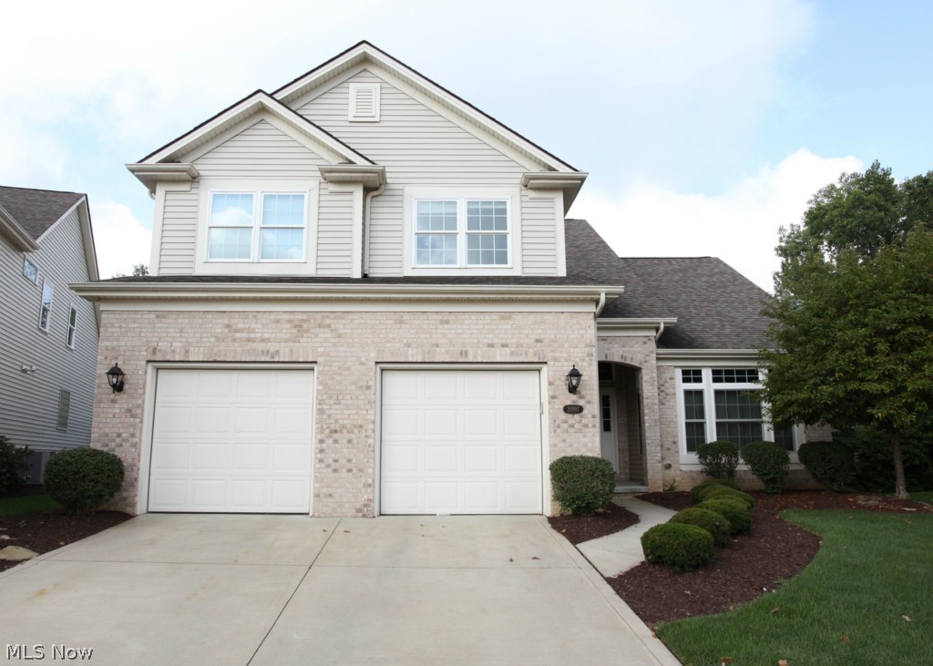 Lismore Court/Waterford Xing S - Residential