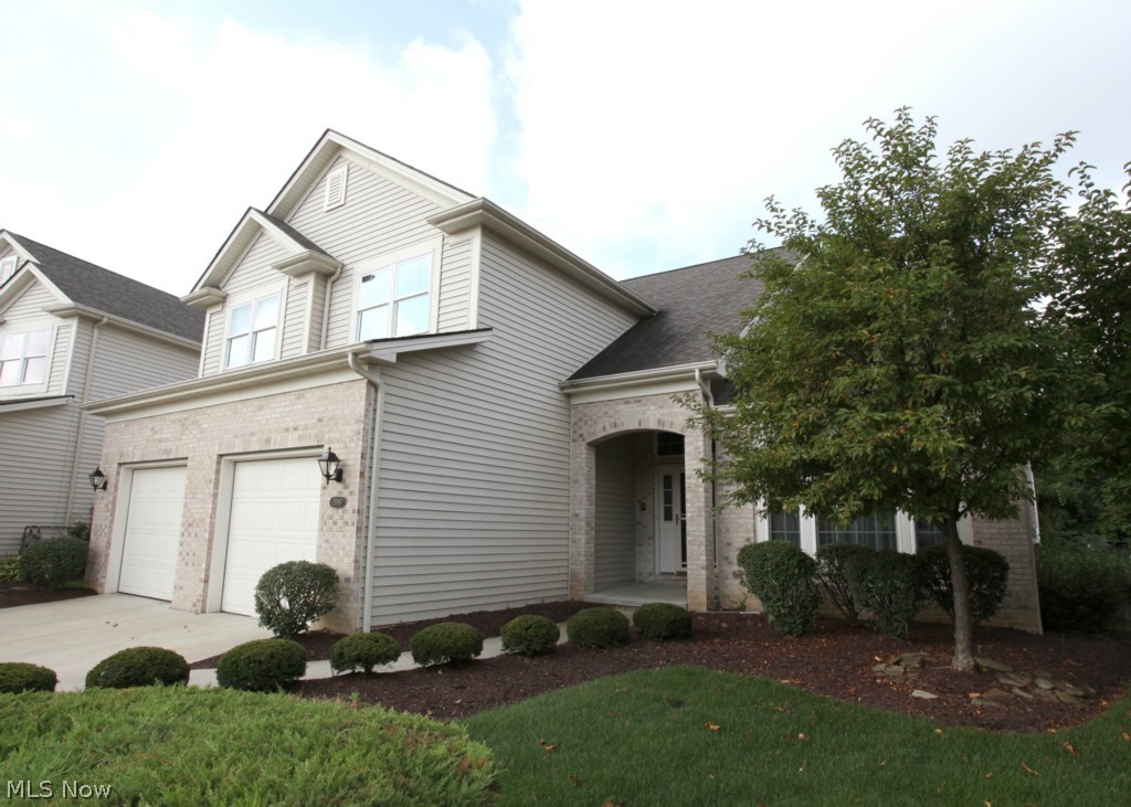 Lismore Court/Waterford Xing S - Residential