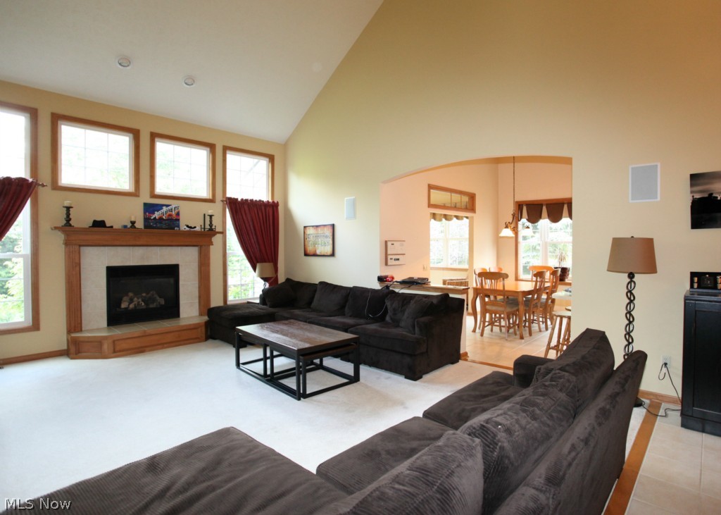 Lismore Court/Waterford Xing S - Residential