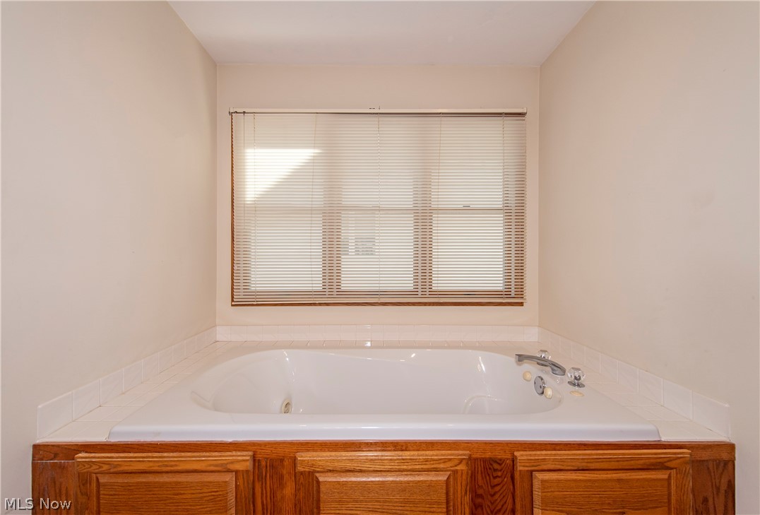 Briarthorn Condo - Residential