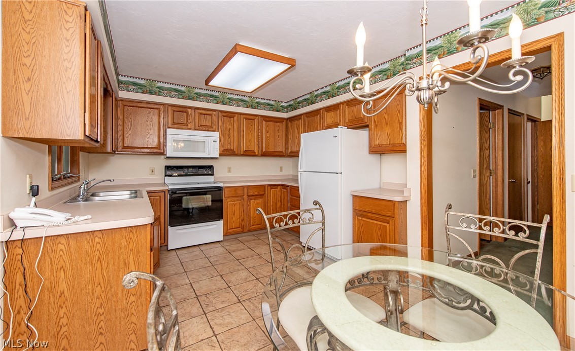 Briarthorn Condo - Residential