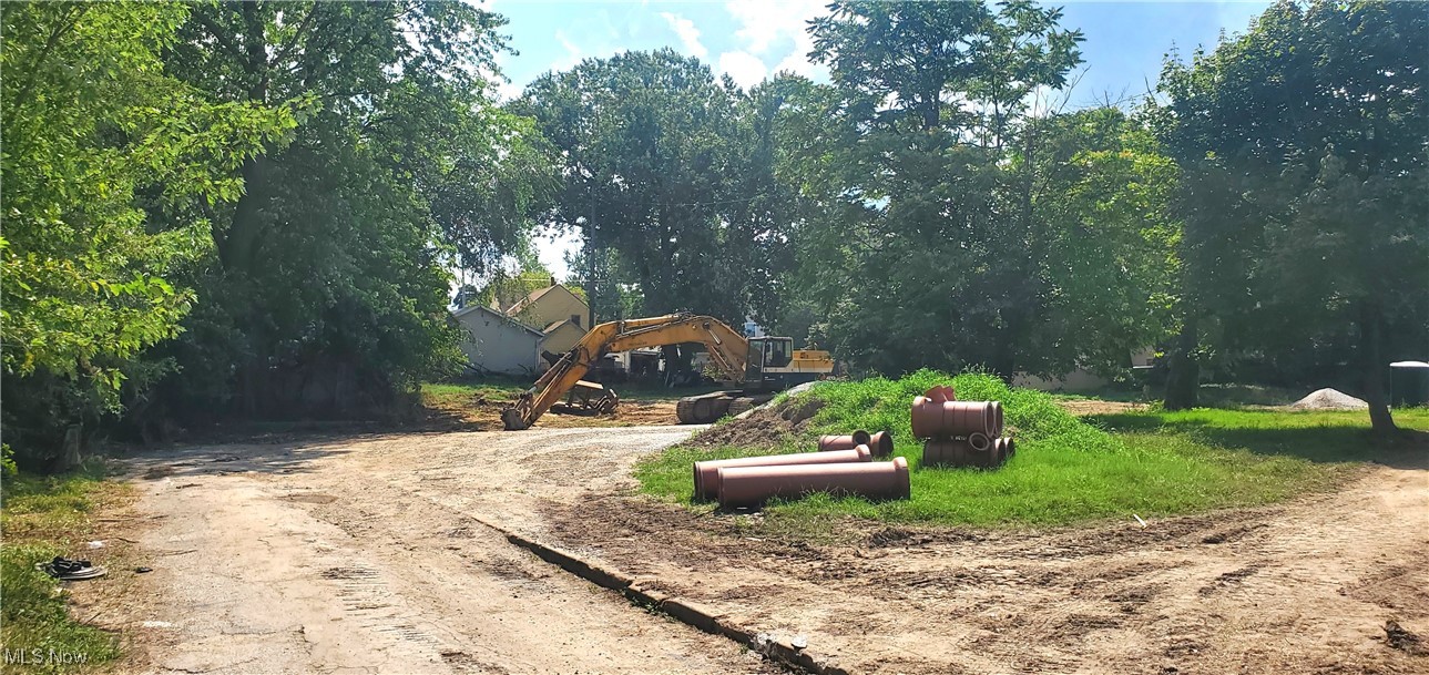Streator & Adams - Residential Income