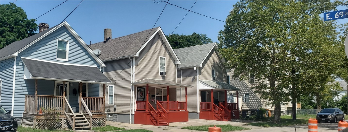 Streator & Adams - Residential Income
