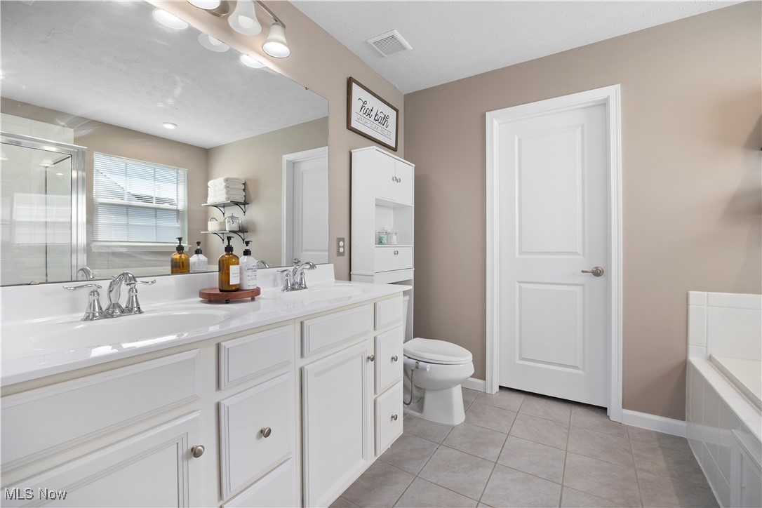6092 Yale Court, North Ridgeville, Ohio image 30