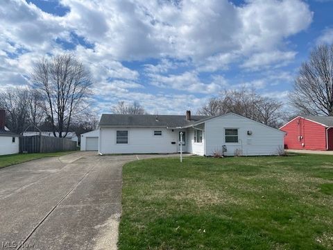 Homes For Sale - 7408 Denny Drive<br/> North Ridgeville, OH 44039