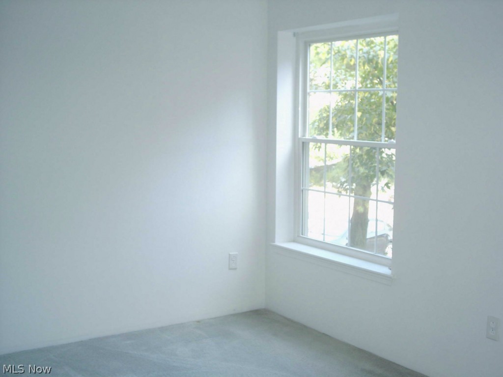 Foxhollow@woodhawk - Residential Lease