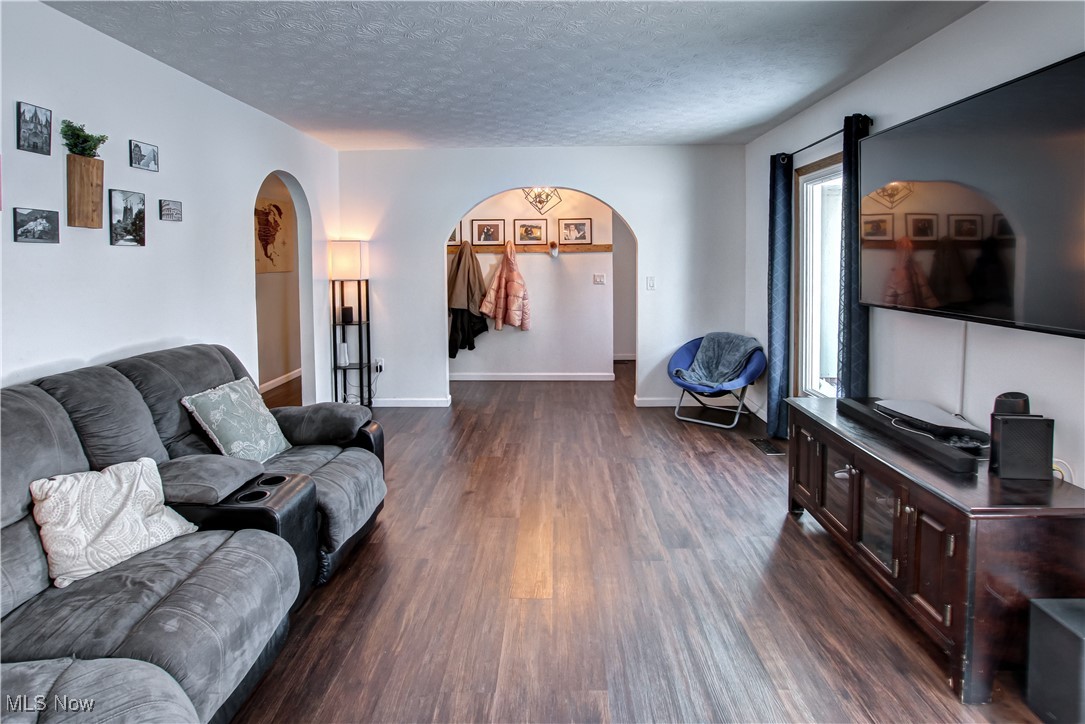 Eagle Oaks - Residential