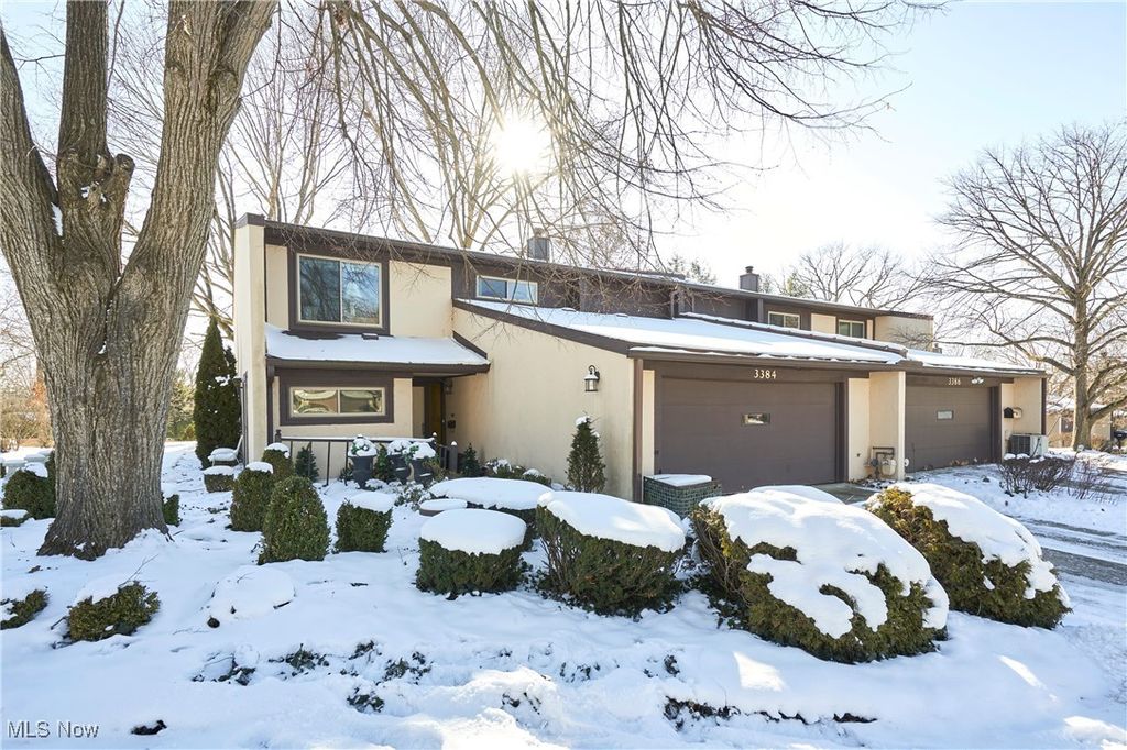 Photo of 3384 S Smith Road, Fairlawn, OH 44333 (MLS # 5181034)