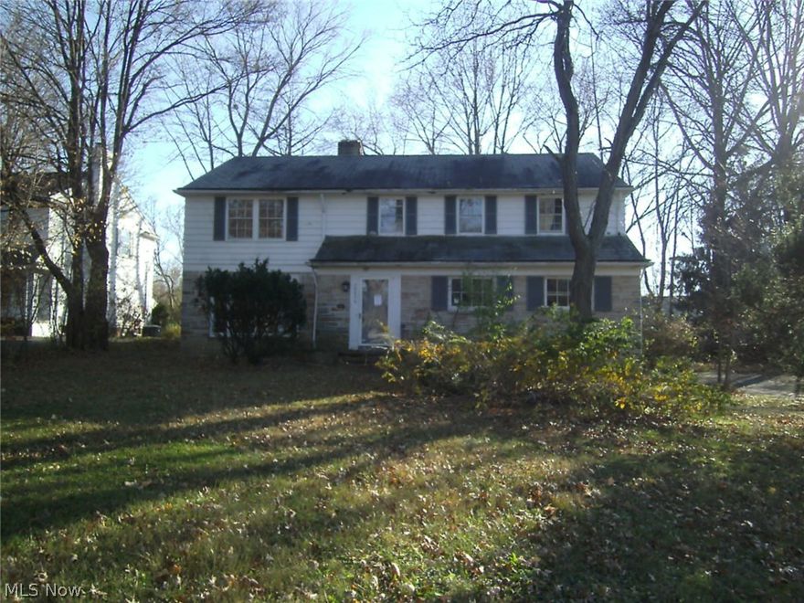 Desirable Shaker Heights location, 4 bdrms/2.5 bath colonial with2 car attached garage. Hardwood floors throughout with additional office on the second floor. Close to schools, shopping and hospitals with easy access to downtown Cleveland.