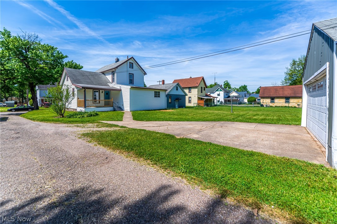 Navarre Village - Residential