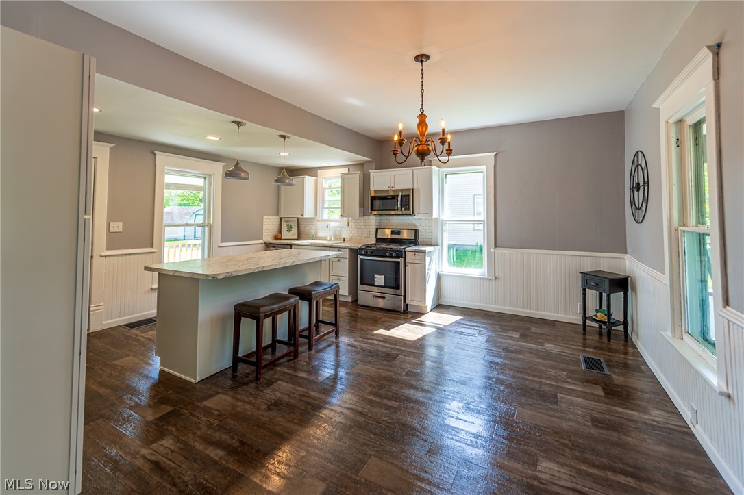 Navarre Village - Residential