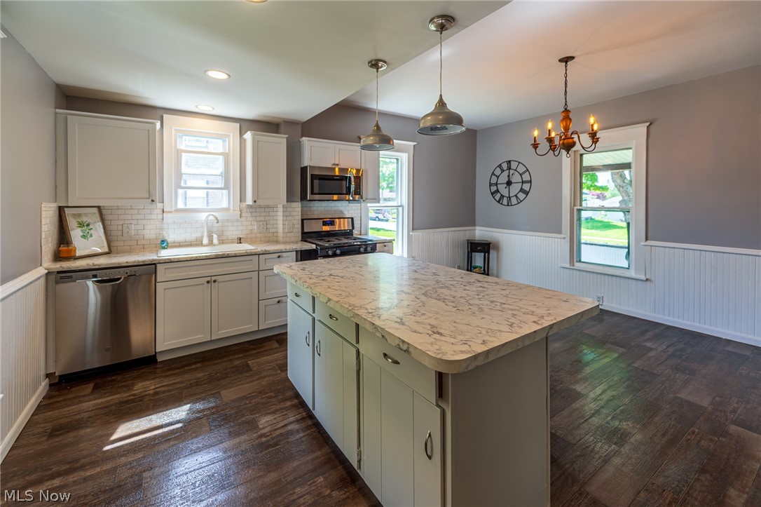 Navarre Village - Residential