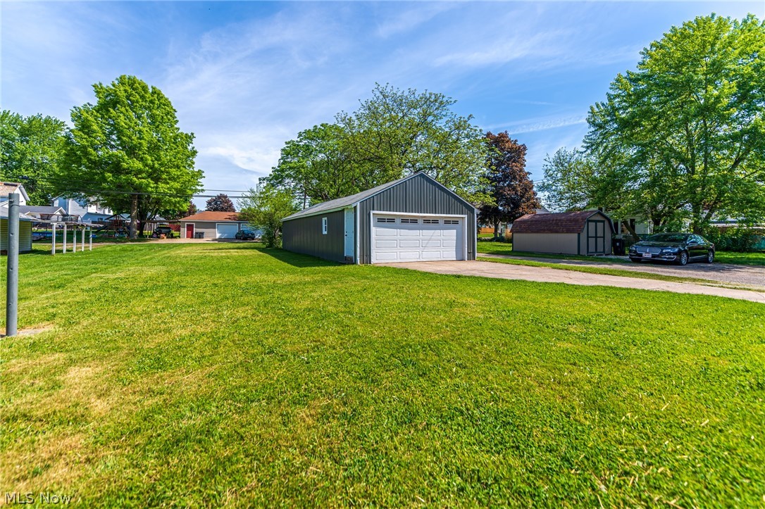 Navarre Village - Residential