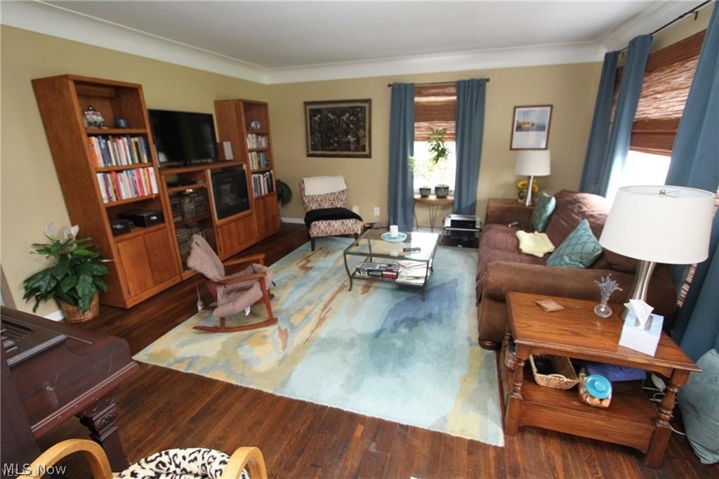 Lake Shore Blvd - Residential Lease