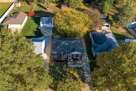 Tiny photo for 6547 Lawnwood Avenue, Parma Heights, OH 44130 (MLS # 5254892)