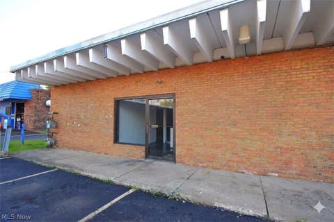 Photo for 1305 S Raccoon Road 1