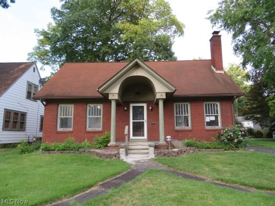 Charming 3 bedroom, 1-1/2 bath, brick cape, hardwood floors, fireplace, formal dining area and dinette, updated kitchen. Home shows well, very nice character with this lovely home.