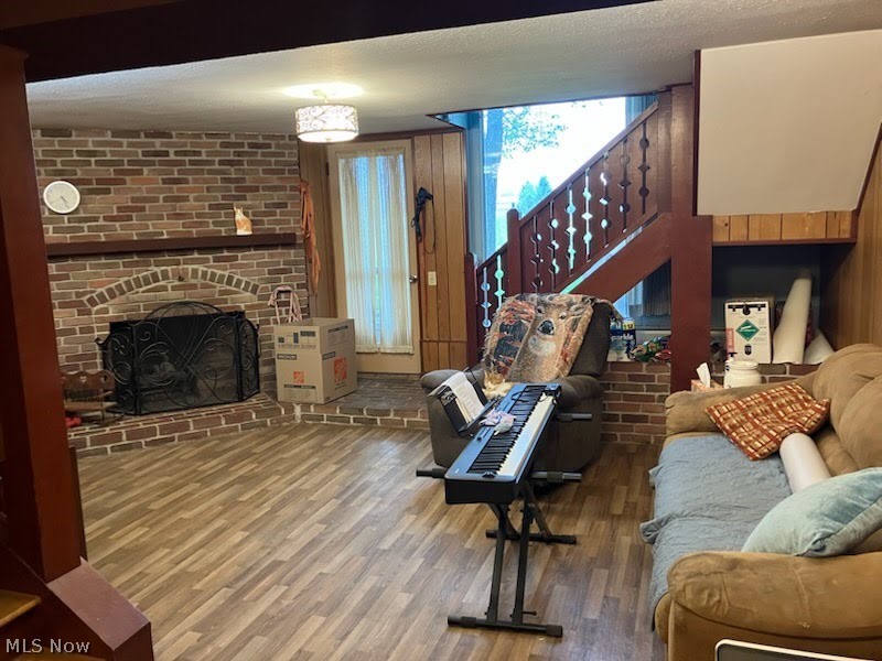 OLD MILL VILLAGE - Residential
