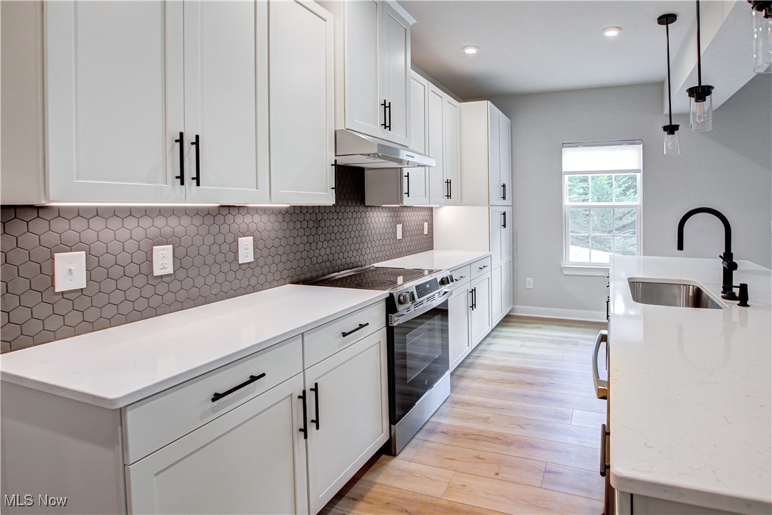 6035 Woodland Bend Drive