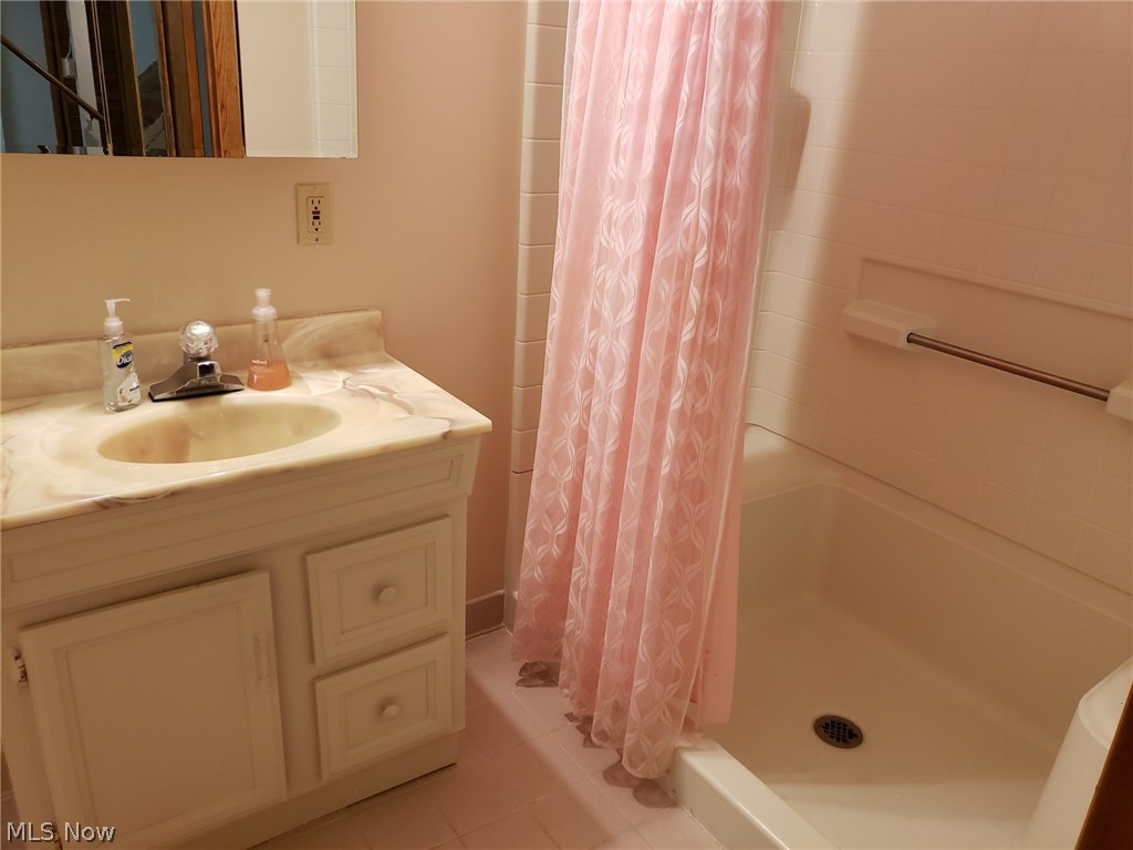 Knollwood - Residential