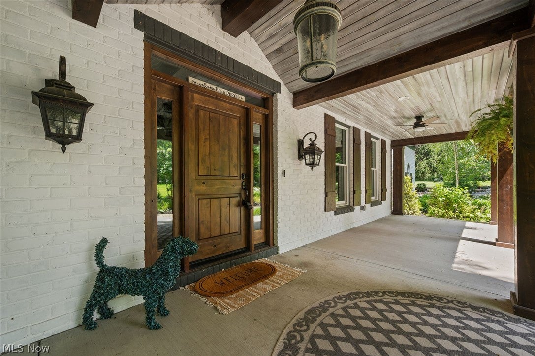 3536 Longwood Drive