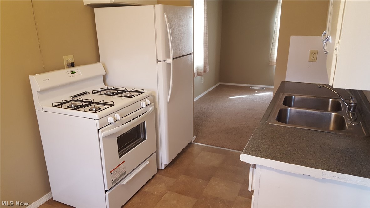 S H Kleinman Realty Cos Glenm - Residential Lease