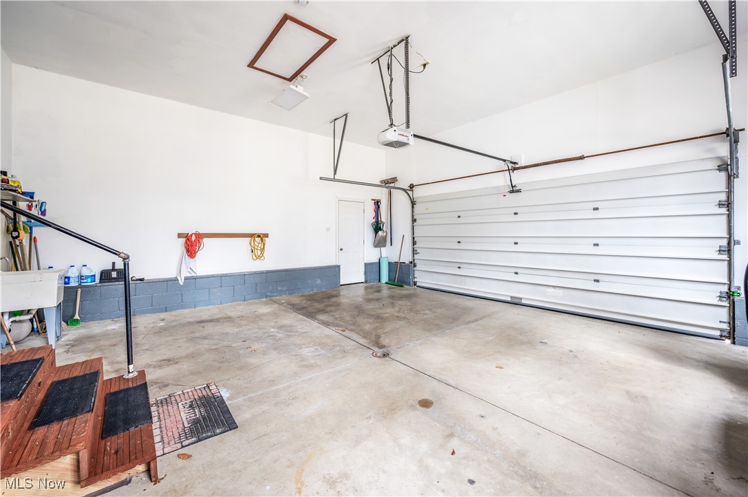 6977 Killdeer Drive, Canfield, Ohio image 46