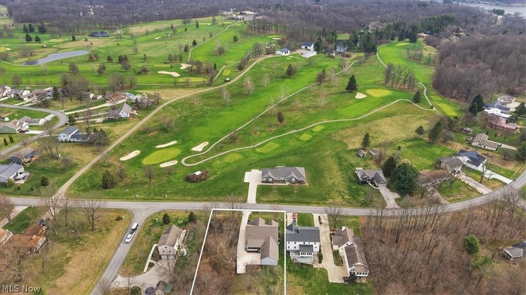 Photo of 789 Country Club Drive, Howard, OH 43028 (MLS # 5195674)