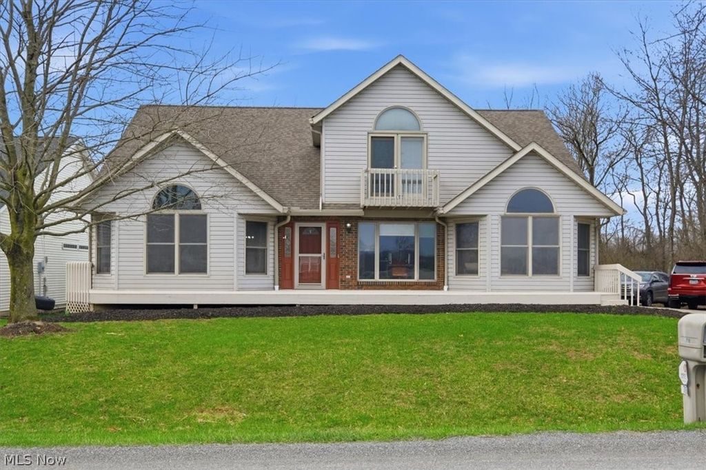 Photo of 789 Country Club Drive, Howard, OH 43028 (MLS # 5195674)