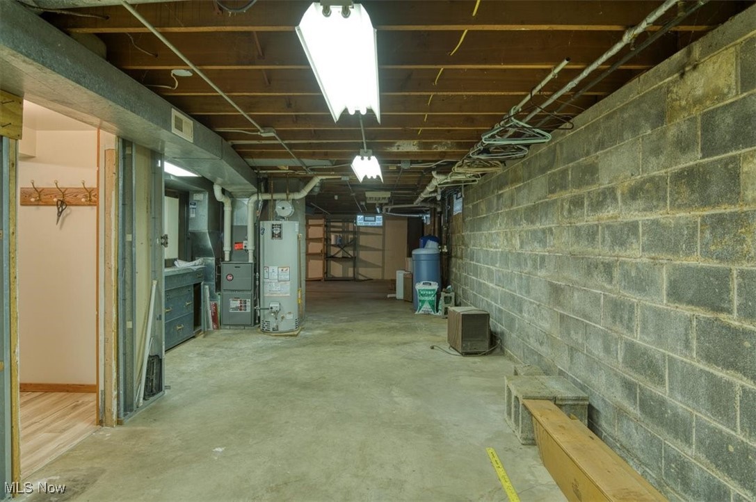 11484 Willow Hill Drive, Chesterland, Ohio image 24