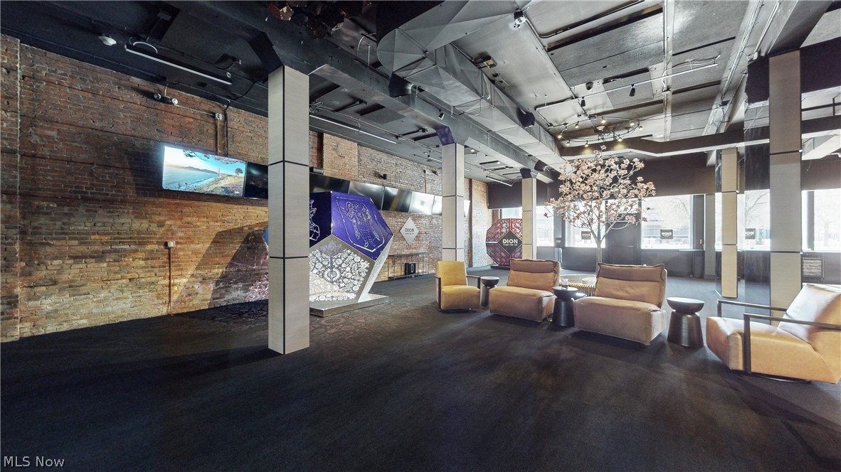 Cleveland, Ohio 44115, United States, ,Residential,Pending,59613