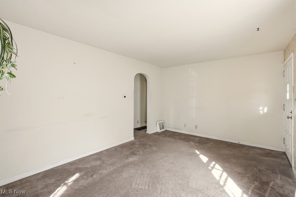 Corner Allotment/Warners - Residential