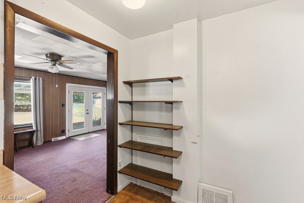 Corner Allotment/Warners - Residential